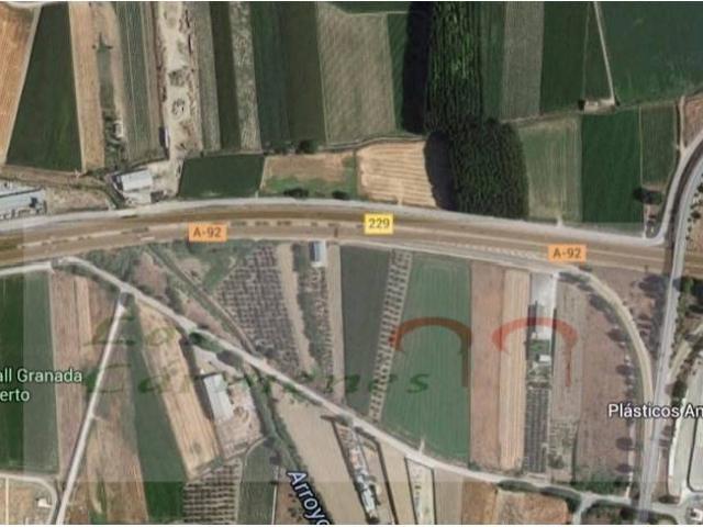 Terreno en venta en Comarca de la Vega de Granada, Andalucía