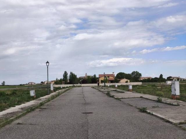 Terreno en venta en Santa María La Real De Nieva, Castilla y León
