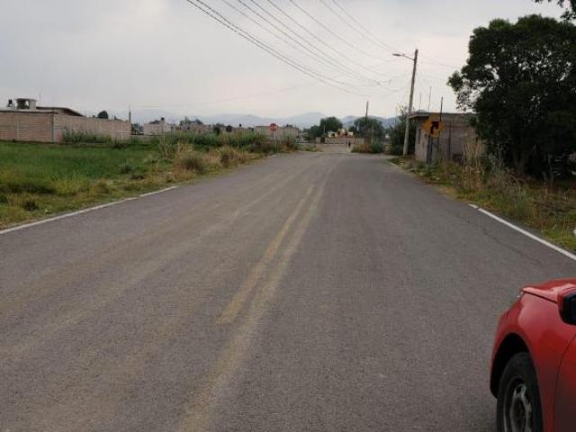 Terreno En Venta En Santa Maria Tulantongo, cerca de feria de caballo