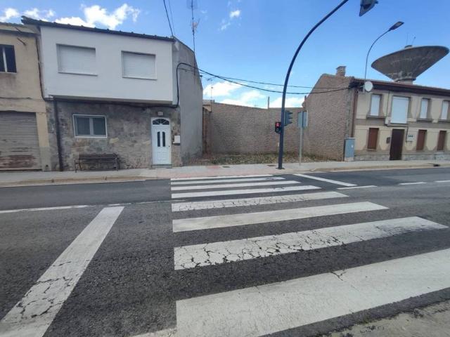 Terreno en venta en Santa Marina Del Rey, Castilla y León