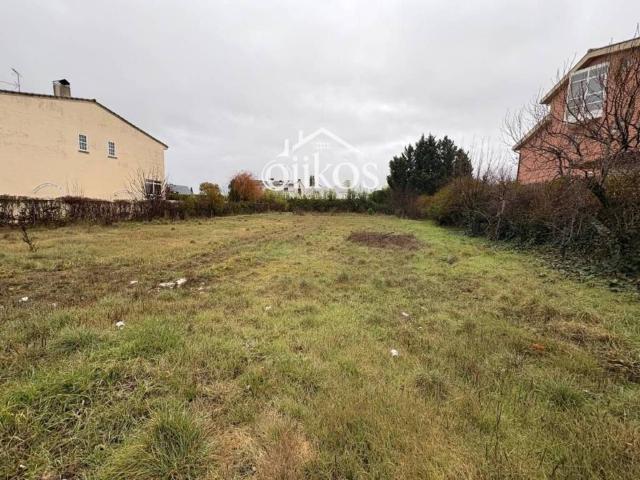 Terreno en venta en Santa Marta De Tormes, Castilla y León