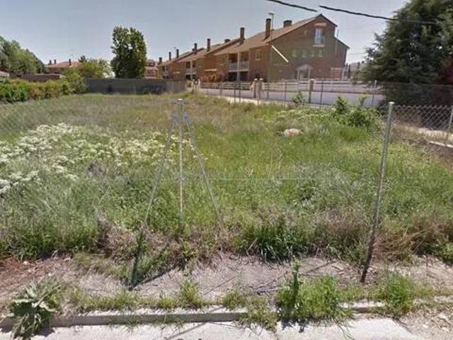 Terreno en venta en Urbanización Los Sauces, Santa Marta De Tormes