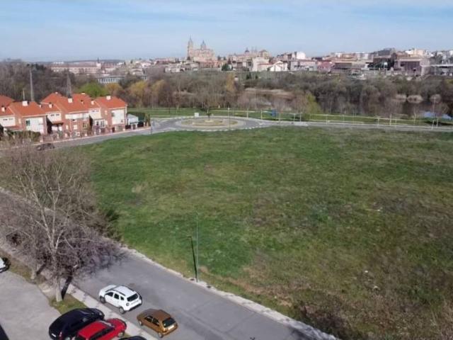 Terreno en venta en Santa Marta De Tormes, Castilla y León