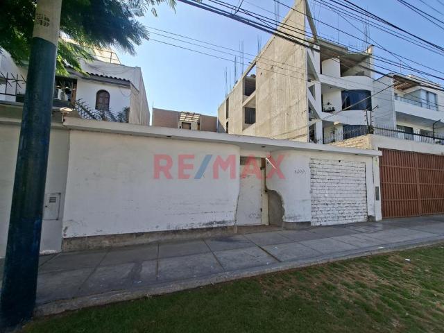 Terreno venta en Santiago De Surco, Lima Metropolitana