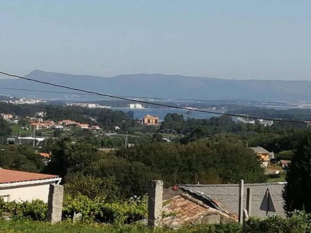 Terreno en venta en Buezas, O Salnés