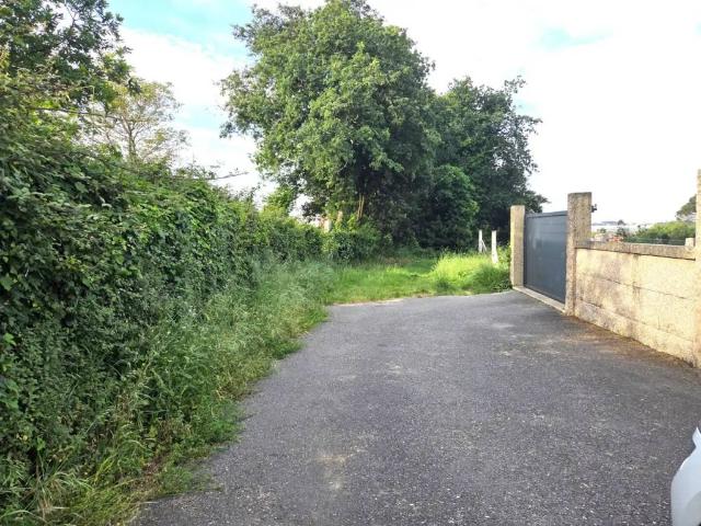 Terreno en venta en A Barrosa, O Salnés