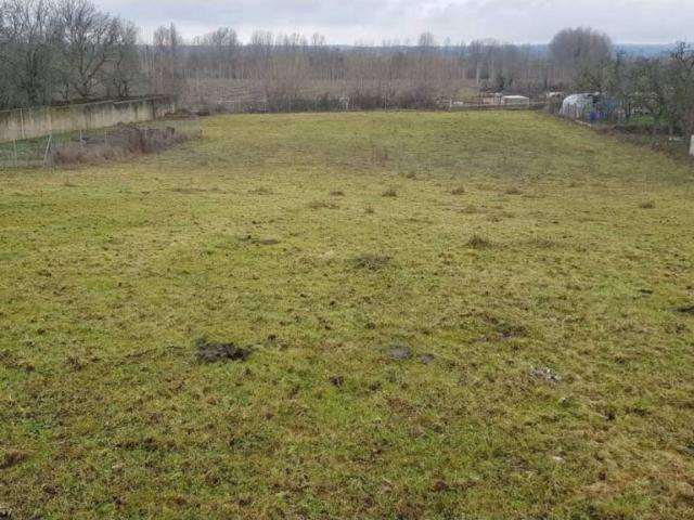Terreno en venta en Sariegos, Castilla y León