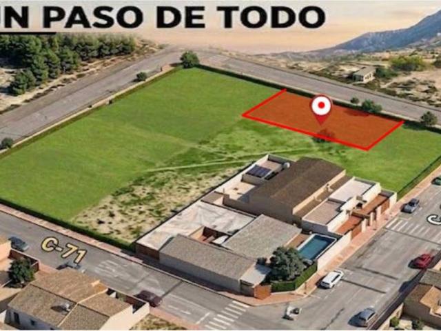 Terreno en venta en María Moliner, l'Alt Vinalopó / El Alto Vinalopó