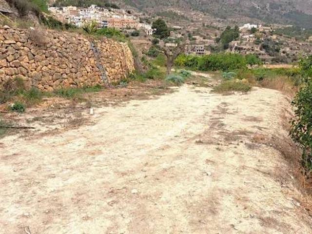 Terreno en venta en la Marina Baixa, Valencia