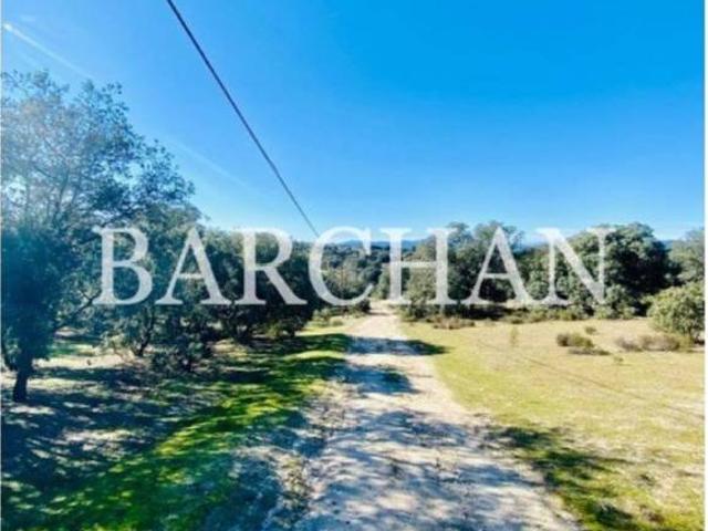 Terreno en venta en Sevilla La Nueva, Madrid