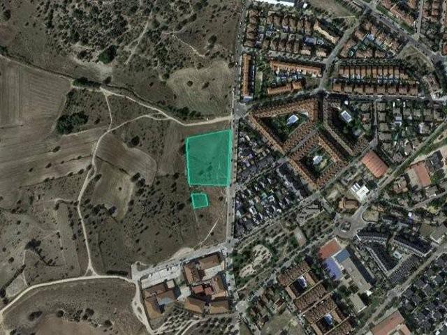 Terreno en venta en Sevilla La Nueva, Madrid