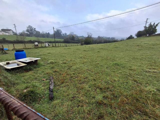Terreno en venta en Les Casadianes, Siero
