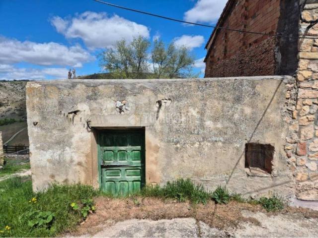 Terreno en venta en Sigüenza, Castilla-La Mancha