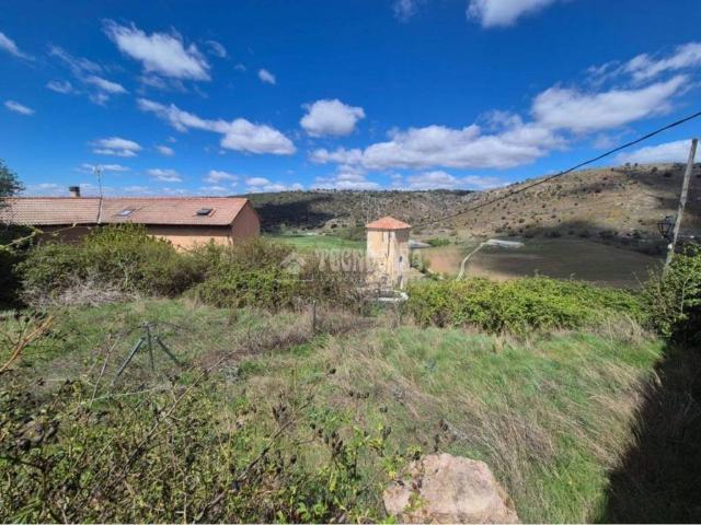 Terreno en venta en Sigüenza, Castilla-La Mancha