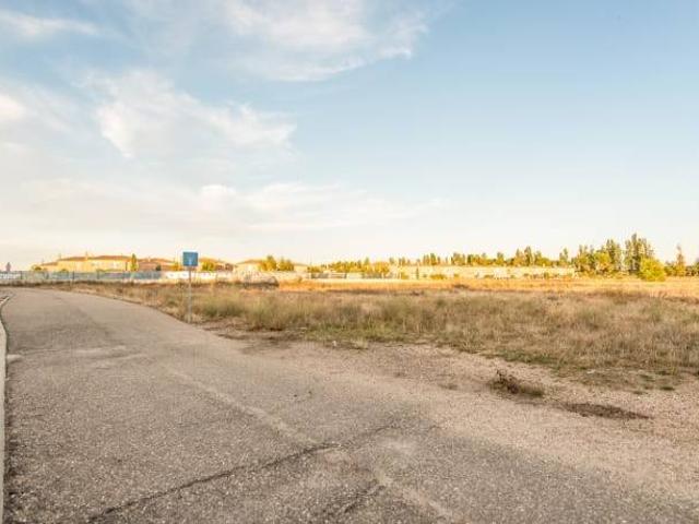 Terreno en venta en Canedos, Simancas