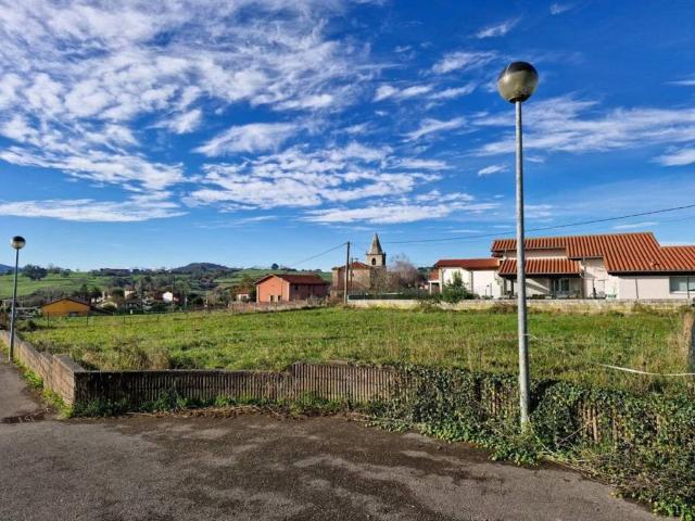 Terreno en venta en Suances, Cantabria