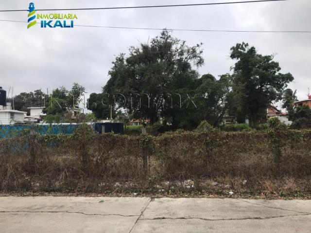 Terreno en venta en Naranjos, Naranjos Amatlán