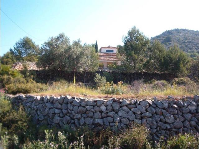 Terreno en venta en la Marina Baixa, Valencia