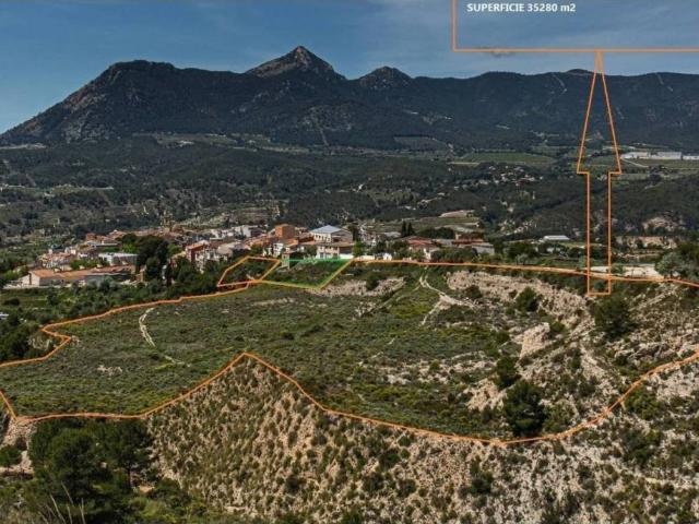 Terreno en venta en l'Alcoià, Valencia