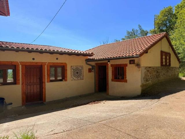Terreno en venta en Tineo, Asturias