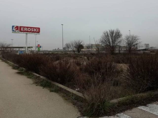 Terreno en venta en Tomelloso, Castilla-La Mancha