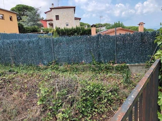 Terreno en venta en Mas de Mora, Maresme
