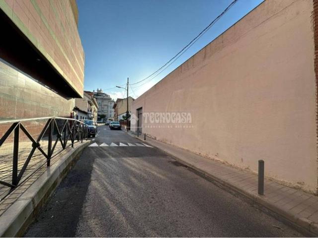 Terreno en venta en Torrejón De Ardoz, Madrid