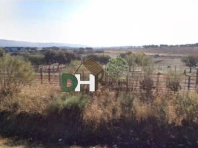 Terreno en venta en Torrejón El Rubio, Extremadura