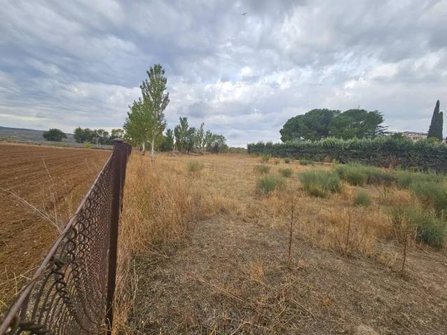 Terreno en venta en Torrelaguna, Madrid