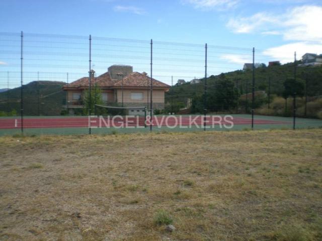 Terreno en venta en Torremocha De Jarama, Madrid