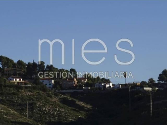 Terreno en venta en Torrent, València / Valencia