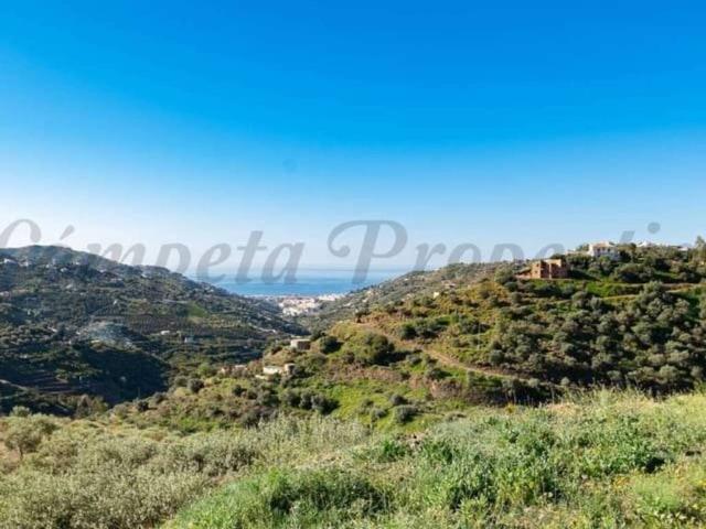 Terreno en venta en La Axarquía, Andalucía