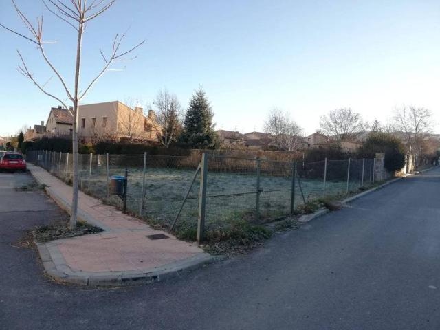 Terreno en venta en Trescasas, Segovia