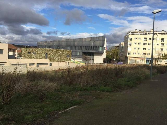 Terreno en venta en Tudela, Navarra