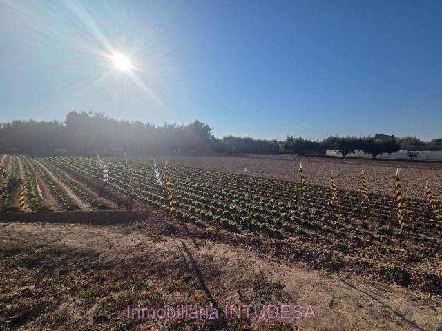 Terreno en venta en Tudela, Navarra