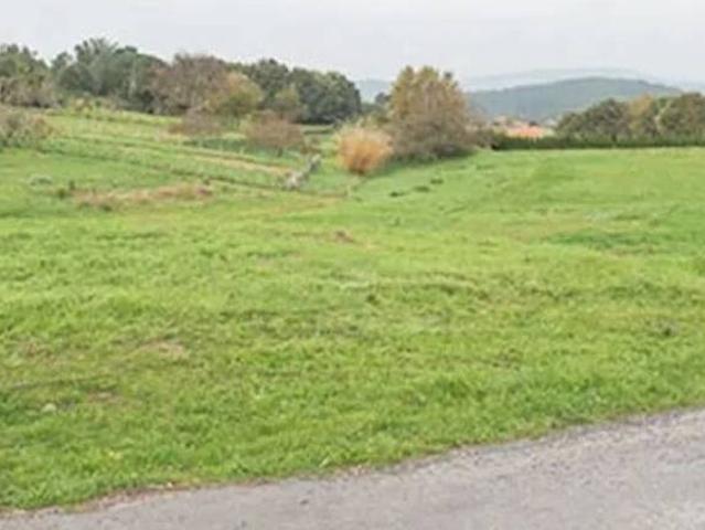 Terreno en venta en Tui