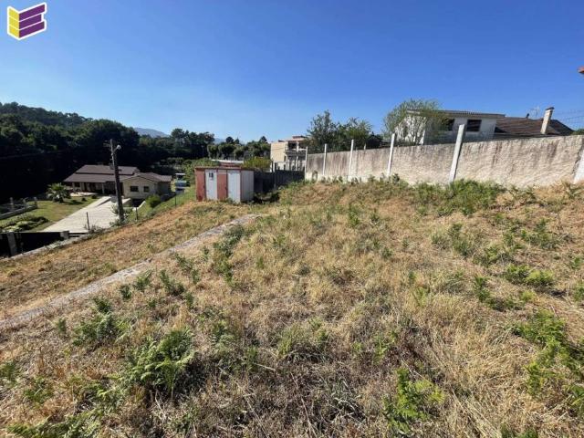 Terreno en venta en Tui