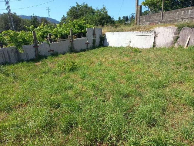 Terreno en venta en Tui