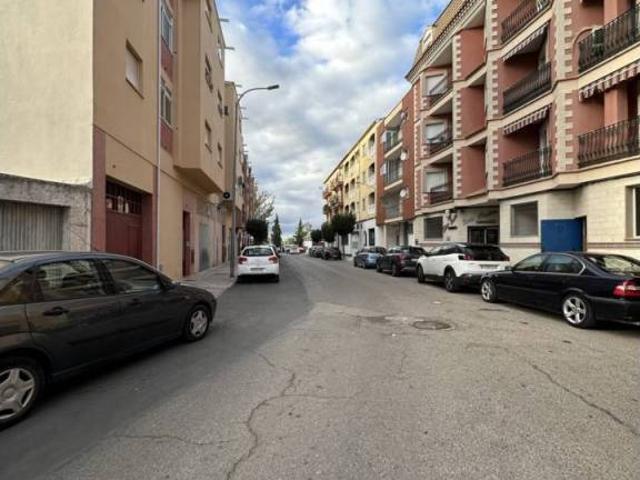 Terreno en venta en Úbeda, Andalucía