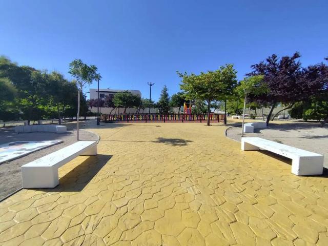 Terreno en venta en Parque Norte, Úbeda