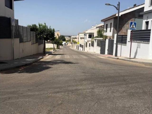 Terreno en venta en Úbeda, Andalucía
