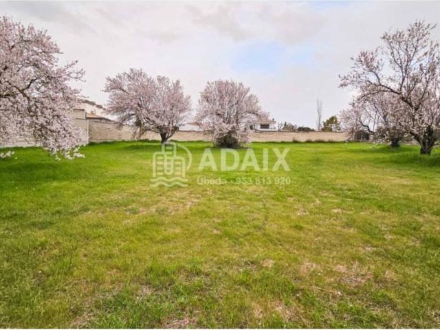Terreno en venta en San Bartolomé-El Campillo, Úbeda