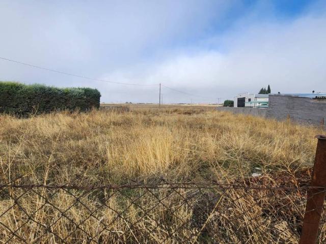 Terreno en venta en Ugena, Toledo