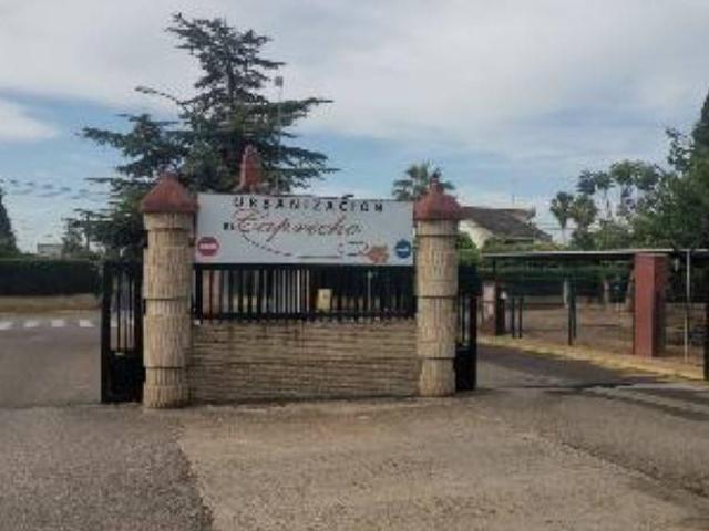 Terreno en venta en Umbrete, Sevilla