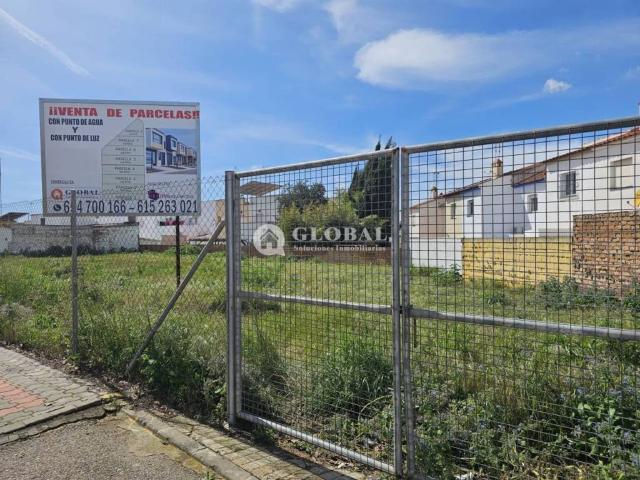Terreno en venta en Umbrete, Andalucía