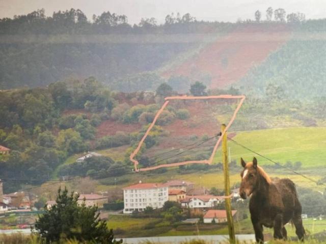 Terreno en venta en Urduliz, Guipúzcoa