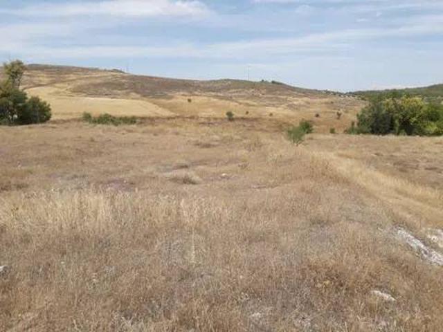 Terreno en venta en Valdaracete, Madrid