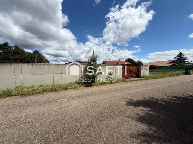 Terreno en venta en Valdefresno, Castilla y León