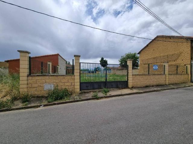 Terreno en venta en Valdefresno, Castilla y León
