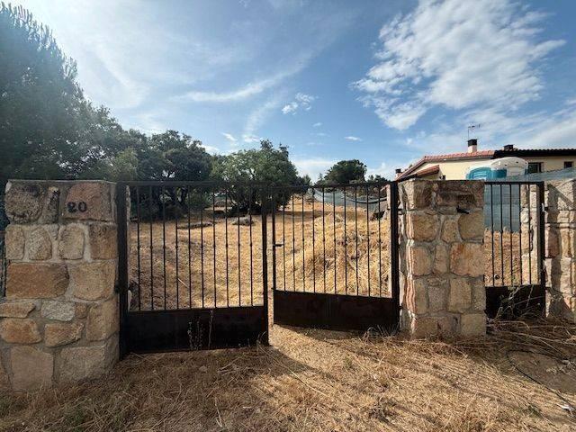 Terreno en venta en Valdemorillo, Cerro Alarcón